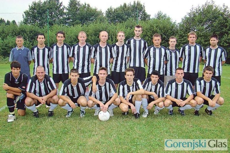 Slika:NK Bitnje GG 2009 11 03.JPG