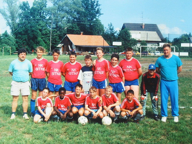Slika:NK Bitnje 1993 94 mladinci.JPG