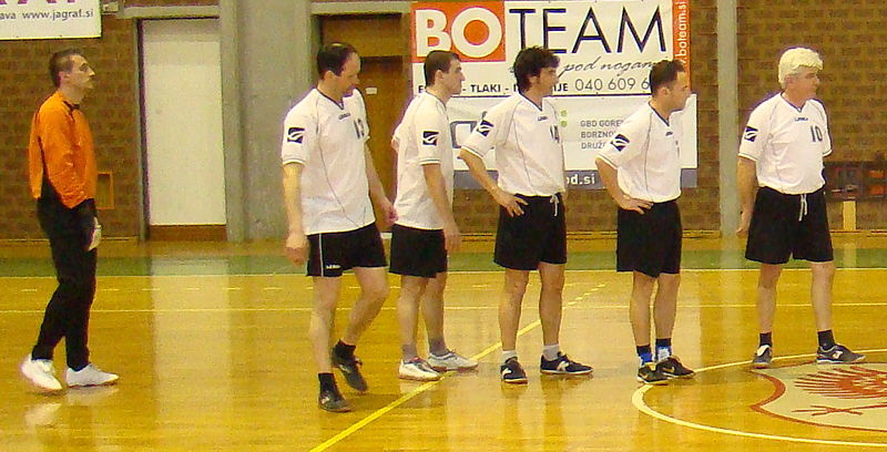 Slika:NK Bitnje 2010 02 28 PolFinale.jpg