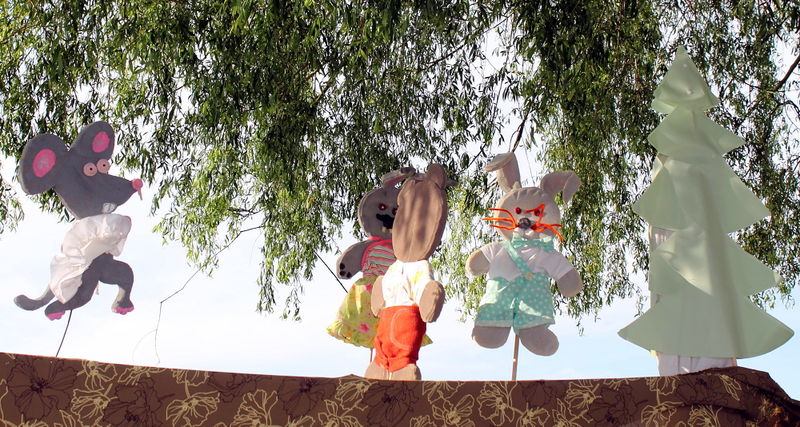 Slika:Razstava KUD 2012 15.jpg