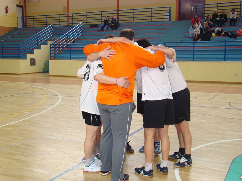 Slika:Veterani Loka 2010 06.jpg
