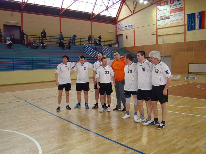 Slika:Veterani Loka 2010 04.jpg